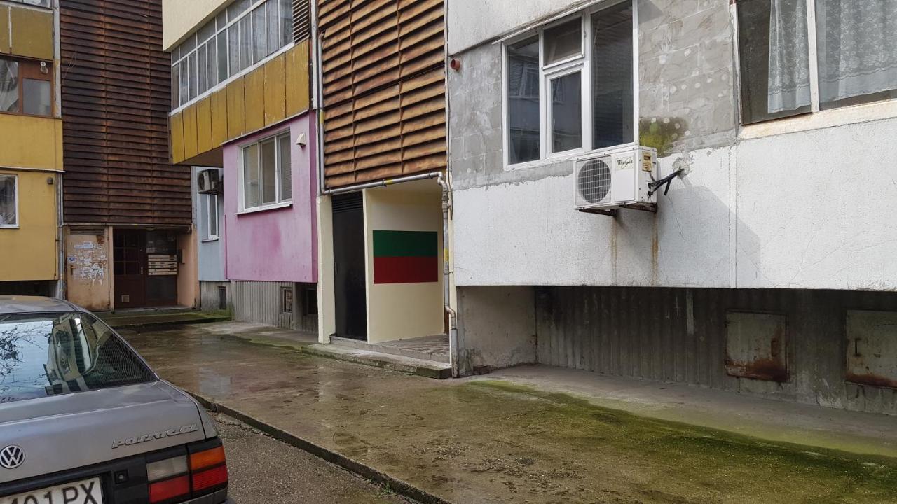 Апартамент за гости Ива Русе Екстер'єр фото
